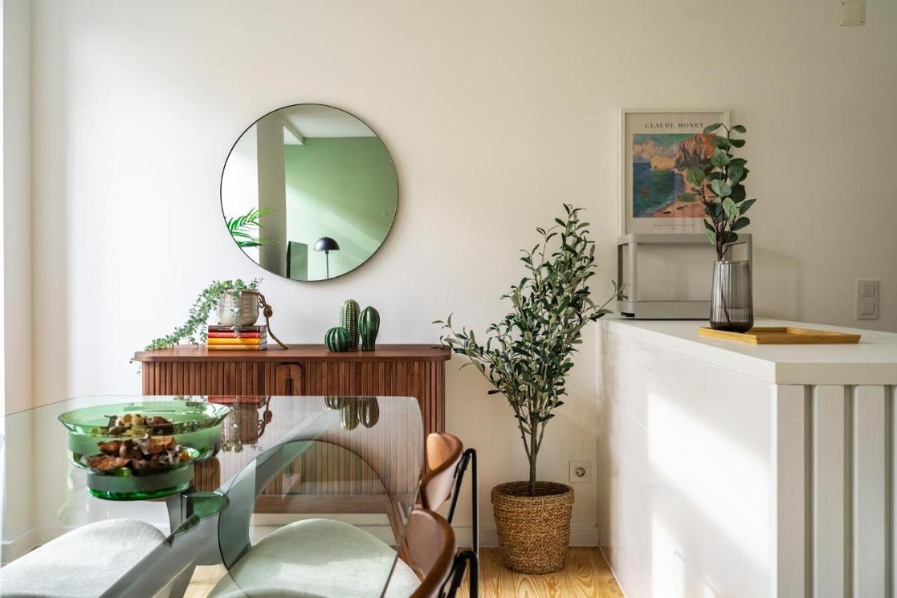 Whome Chic 2-bed Near Santos & Alcantara Perfect For Families & Couples Apartamento Lisboa